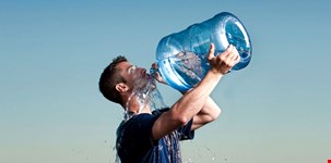 7 روش برای تست کیفیت آب آشامیدنی